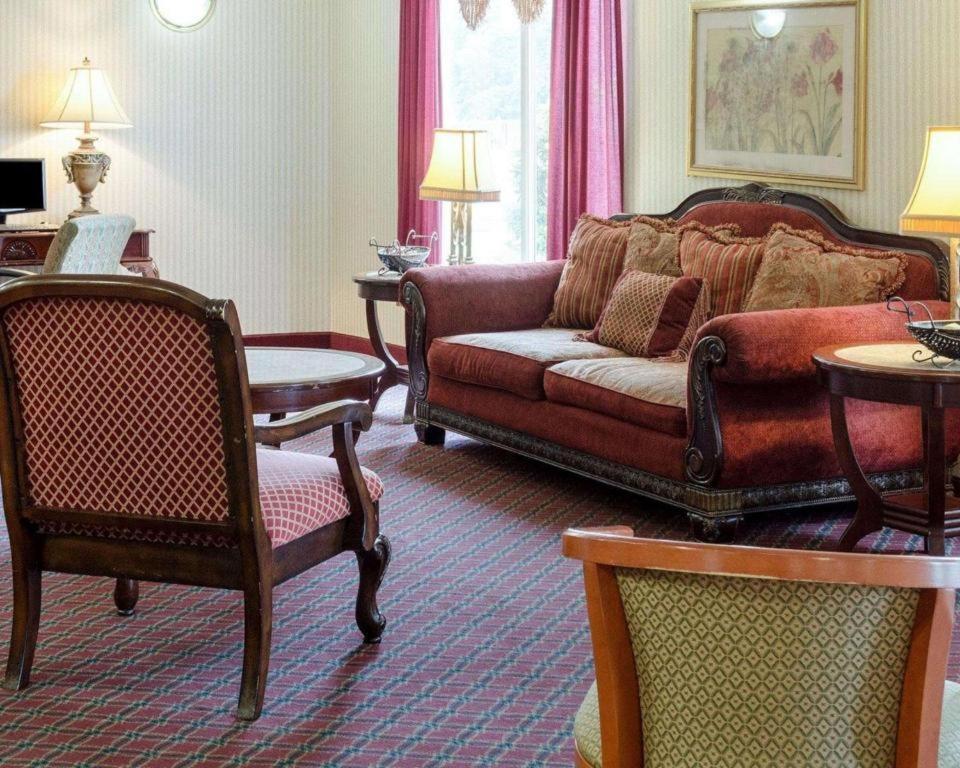 Rodeway Inn Greenville Bagian luar foto