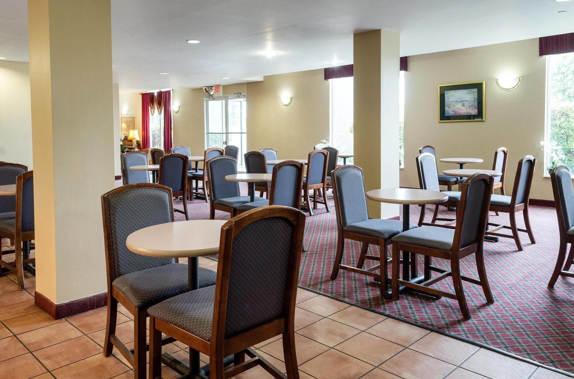 Rodeway Inn Greenville Bagian luar foto